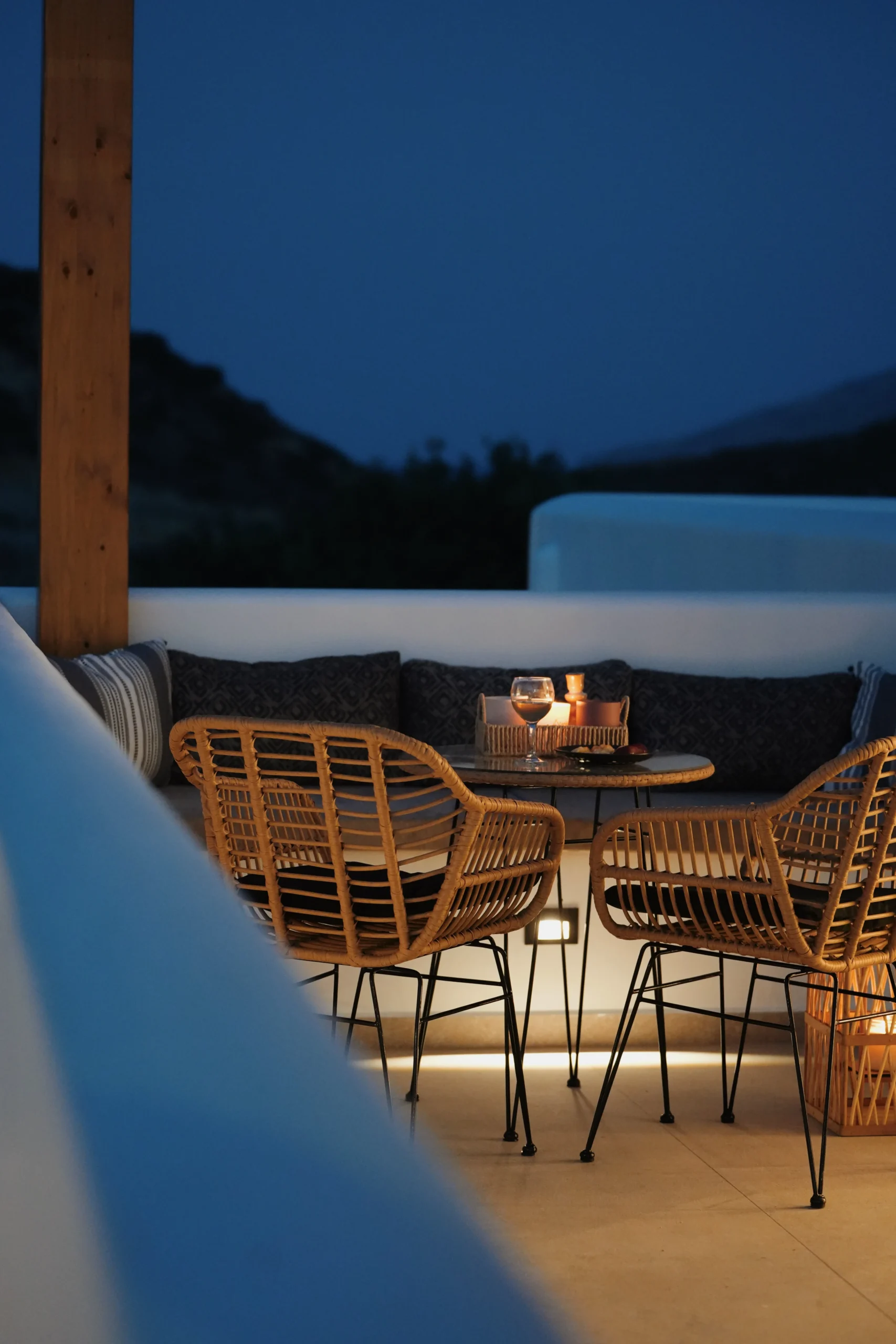 Apademia Skyros Luxury Residences